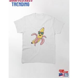 Bananacle Funny Design Classic Tshirt
